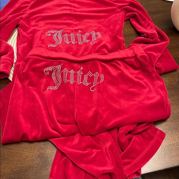 Juicy couture red set - Picture 4 of 4